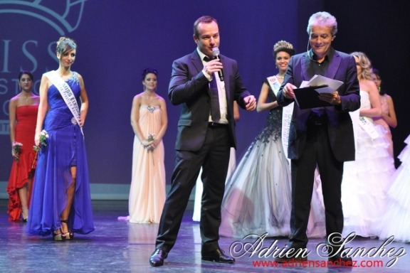 Election Miss Prestige Aquitaine 2013 à Saint Loubès avec Geneviève de Fontenay . Photographe Adrien SANCHEZ INFANTE (147)